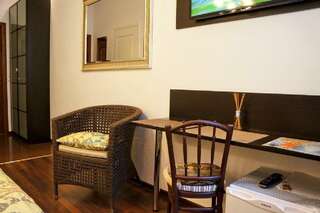 Мини-отель У Львиного моста Санкт-Петербург Комната улучшенная с 1 двуспальной кроватью-9